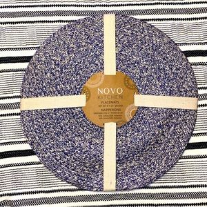NOVO Kitchen | Round Placemats | Set of 4 | 15 in | NWT